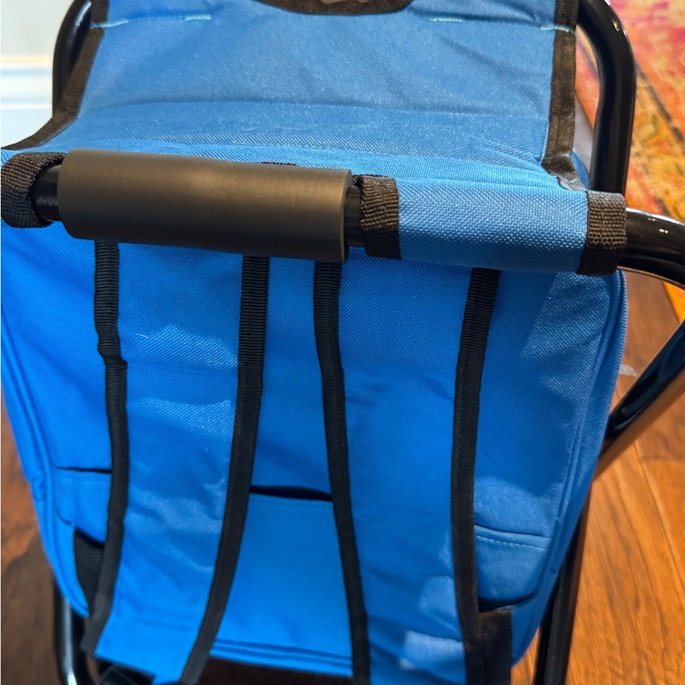 Blue Busch light Backpack Chair - Picture 3 of 3